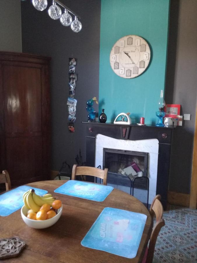 B And B Comme Chez Soi La Hestre 외부 사진